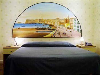 Dell'arte 2* Naples