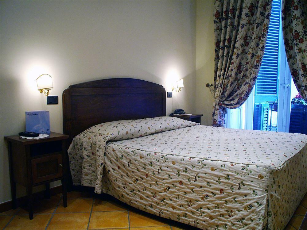 Dell'arte Affittacamere 2*