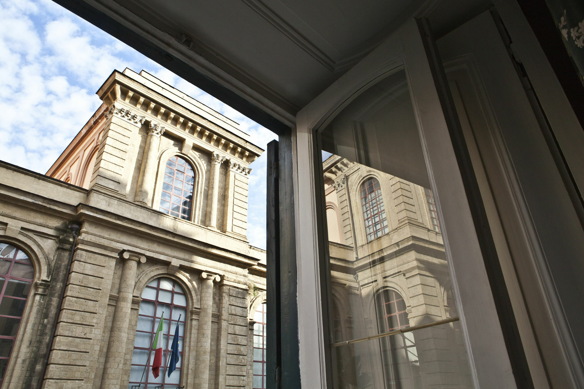 Dell'arte 2* Napoli